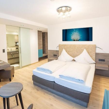 Hotel Sacher-Stoiber Bad Fussing Bagian luar foto