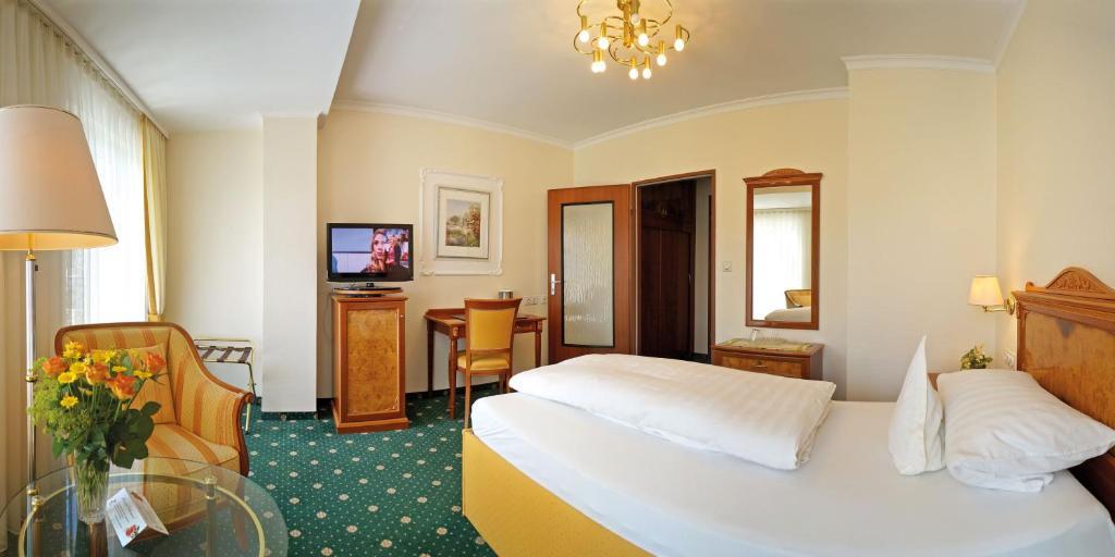 Hotel Sacher-Stoiber Bad Fussing Ruang foto