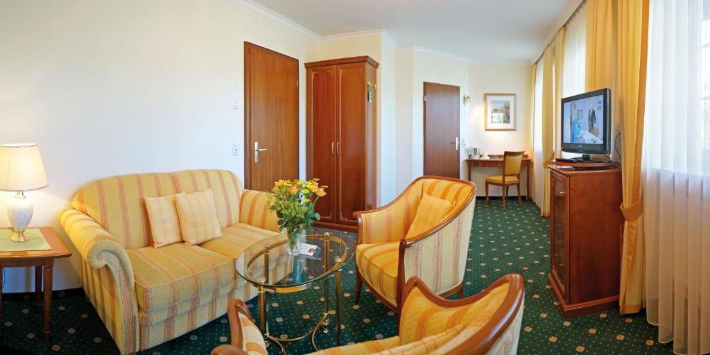 Hotel Sacher-Stoiber Bad Fussing Ruang foto